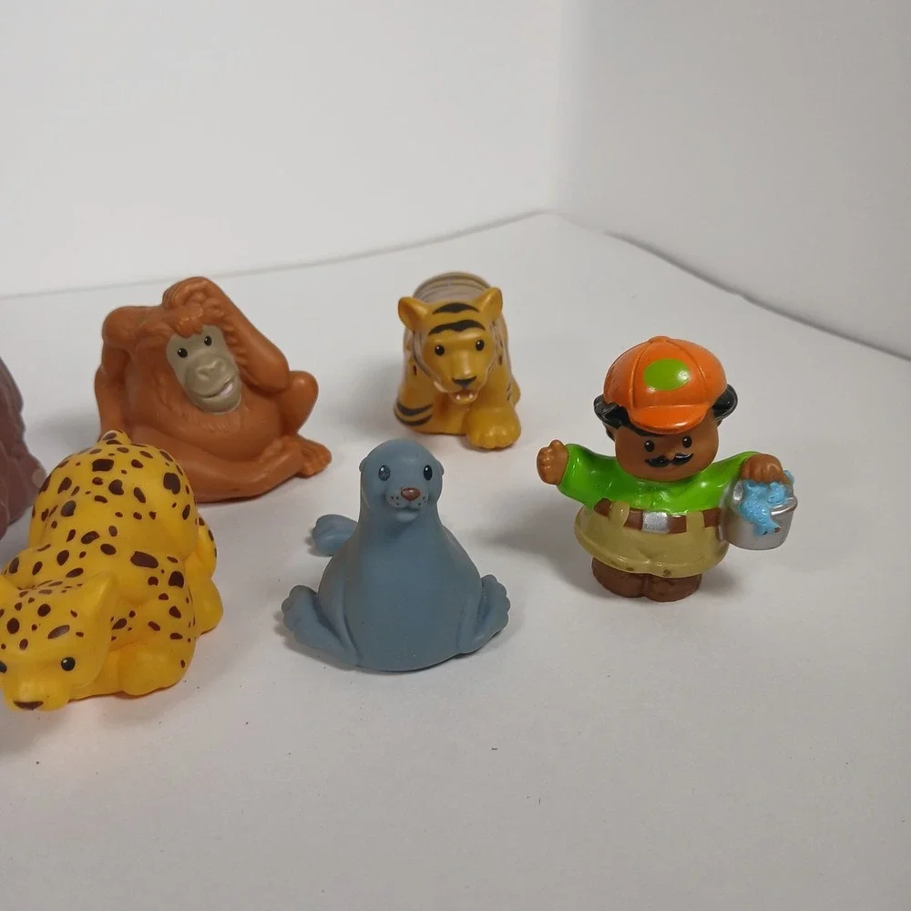 Lot Of Fisher Price Little People Zoo Talkers 10 Animals & Zookeeper 2011 Tested